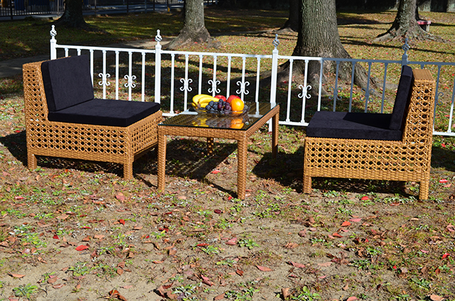 【在庫処分　半額】ラタン調テーブル&ソファ　3点セット