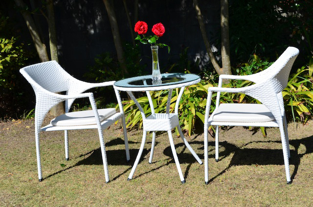 ラタン調テーブル&チェア 3点セット【送料無料】