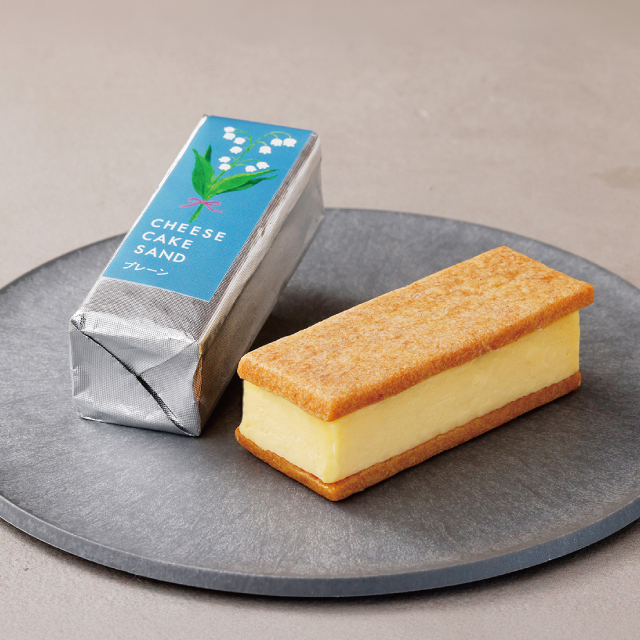 武蔵野茶房 チーズケーキサンド 〈プレーン〉 - CHEESECAKE SAND -