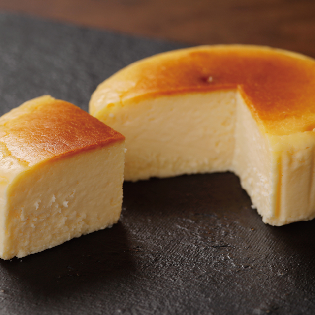 【冷凍】武蔵野茶房　特製焼チーズケーキ【わっぱ入】set