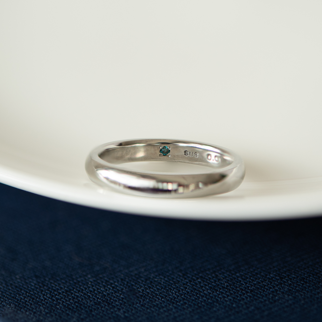 リング ステンレススチール ブルーダイヤモンド(4月誕生石)(甲丸)[0613845101]