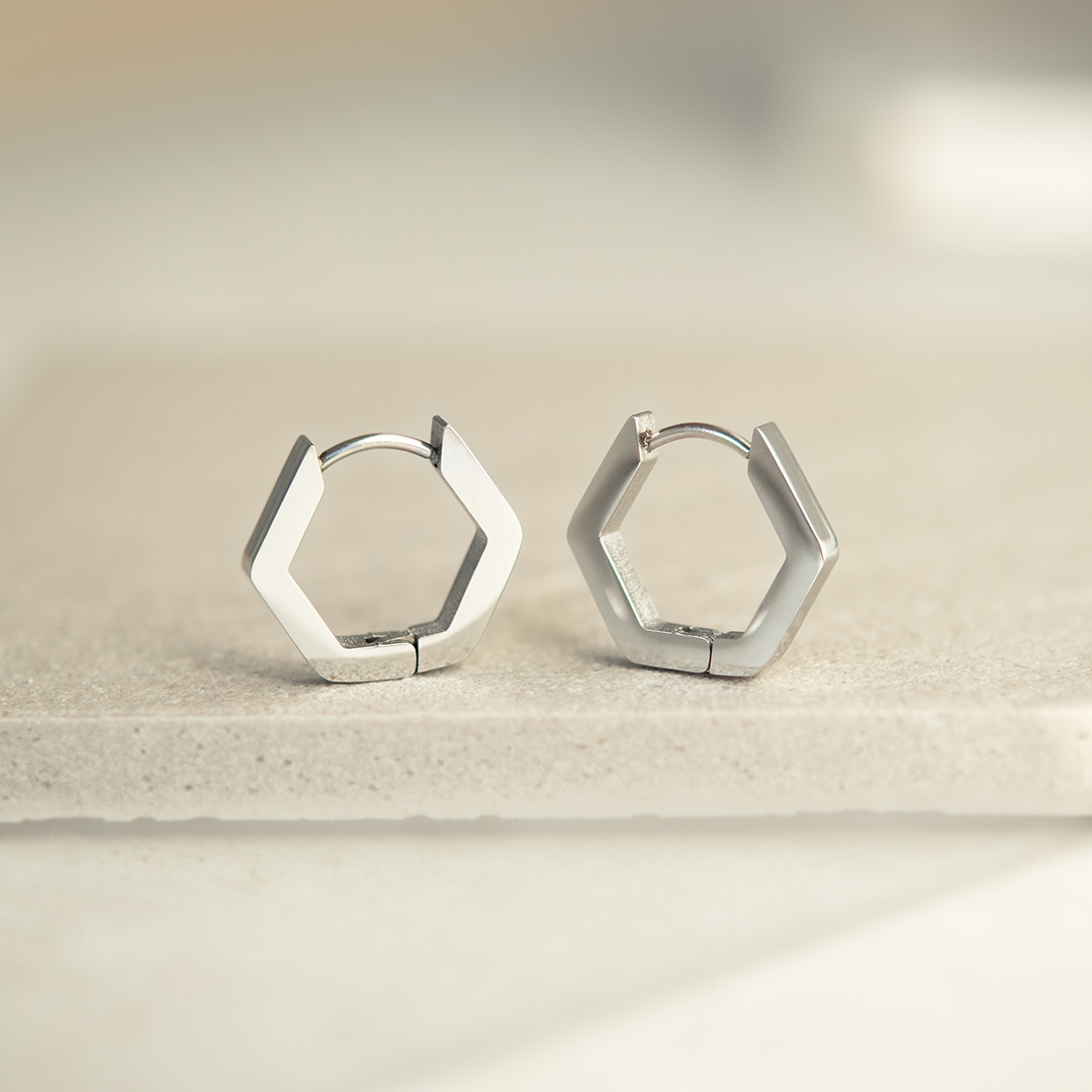 中折れピアス サージカルステンレス