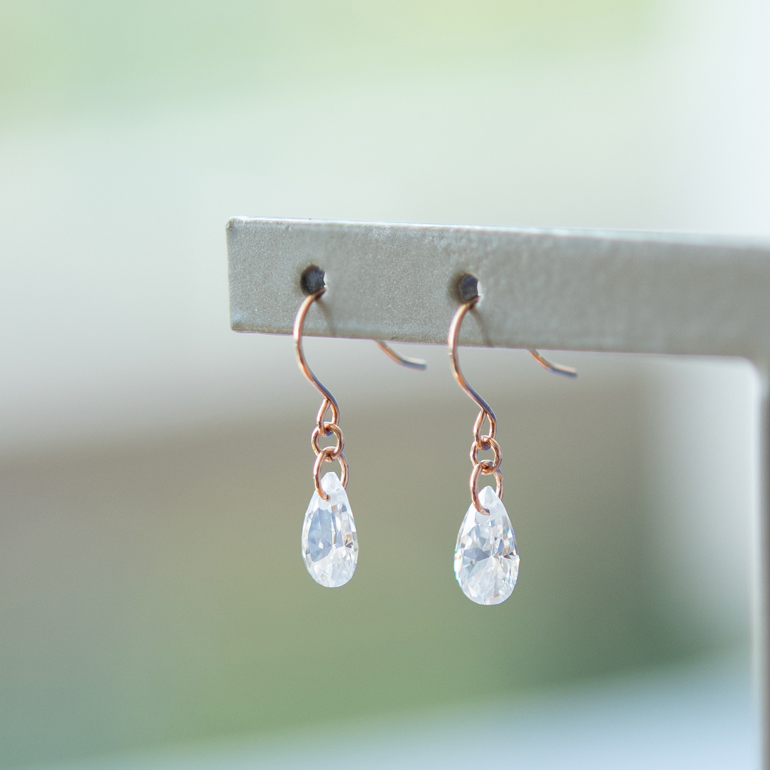 フックピアス K10ピンクゴールド キュービックジルコニア(雫/しずく/ドロップ)[4652450101]