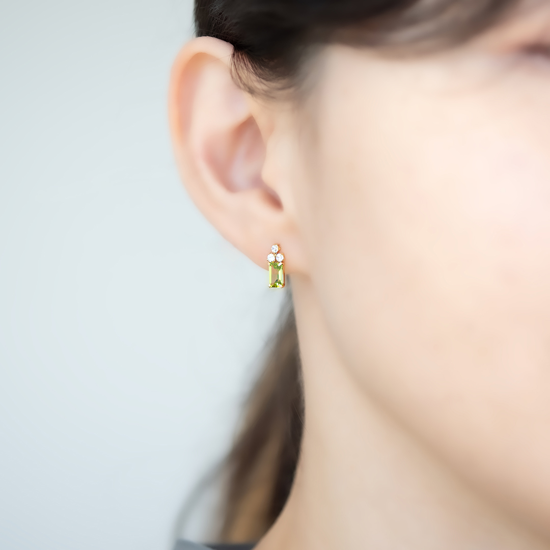 ピアス K10イエローゴールド ペリドット キュービックジルコニア