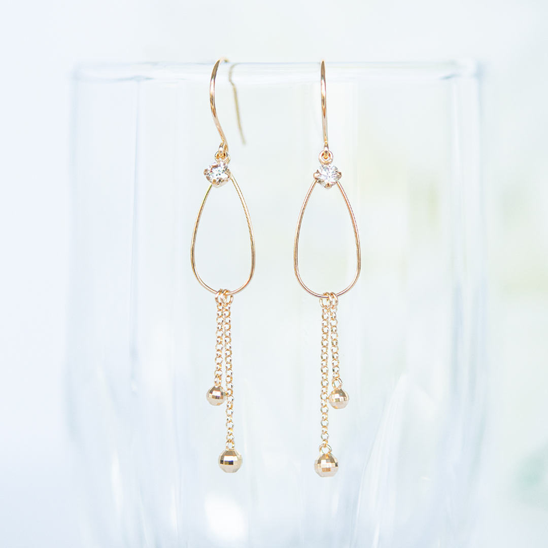 フックピアス K18イエローゴールド ダイヤモンド合計0.14ct(4月誕生石)(雫/しずく/ドロップ)(ミラーボール)(鑑別カード付き)[5751340109]