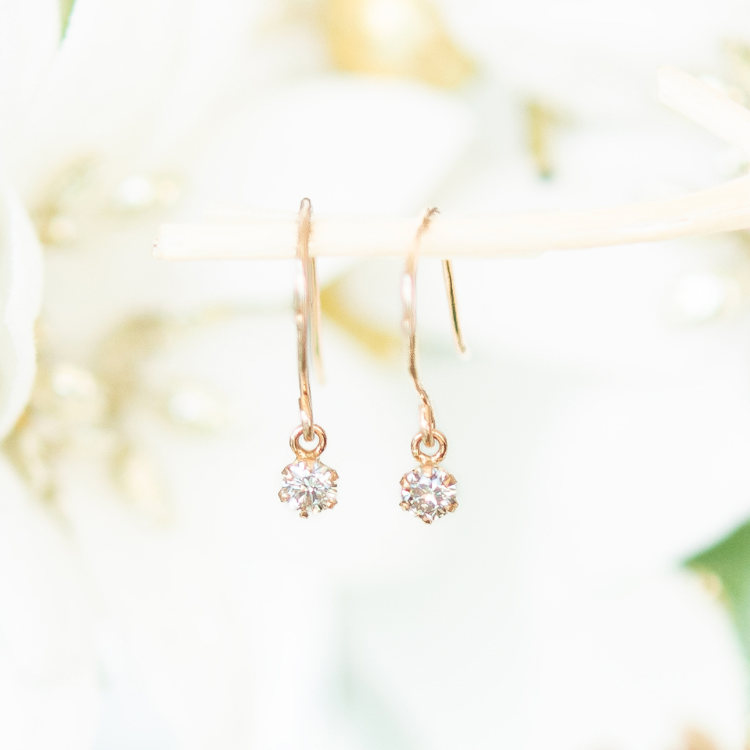 フックピアス K18ピンクゴールド ダイヤモンド