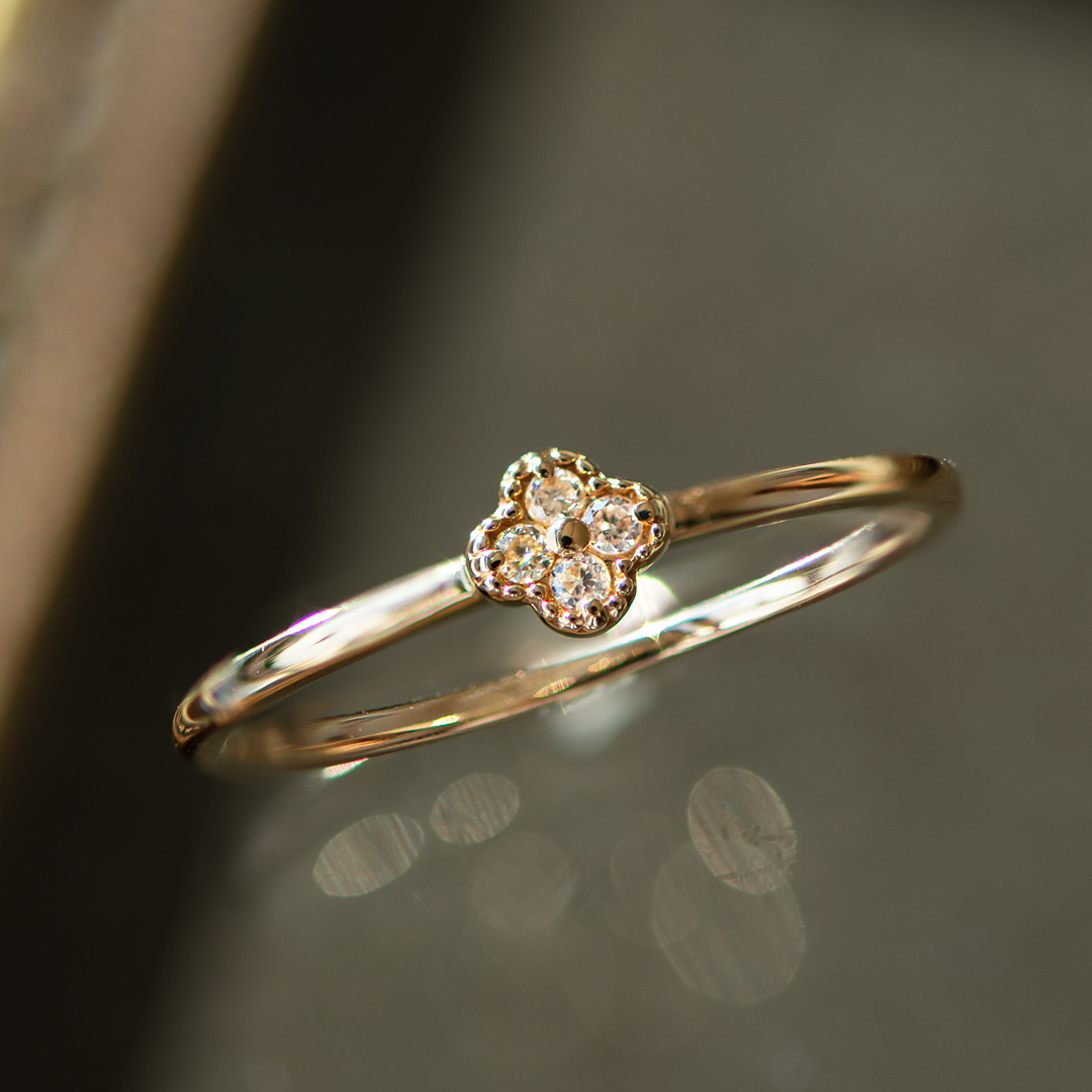 リング K10イエローゴールド ダイヤモンド(4月誕生石)(花/フラワー)[6211340201]