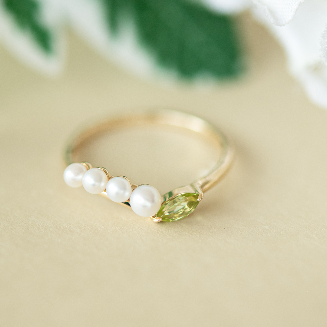 リング K10イエローゴールド 淡水パール ペリドット(JLージュエルー)(すずらん)(ブーケ)[6271306201]