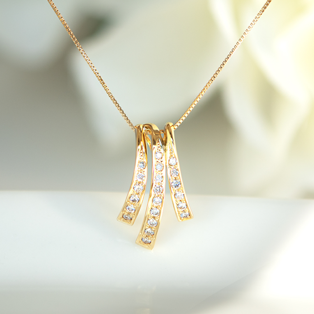 18金　天然ダイヤネックレス ネックレス 18金 K18 ダイヤモンド 0.1ct 天然 ダイヤ 華奢
