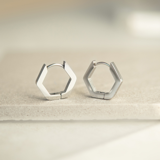 中折れピアス サージカルステンレス