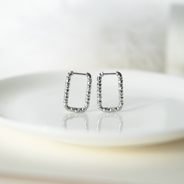 ピアス　No.5475 中折れピアス サージカルステンレス アクセサリーPePe オンラインストア