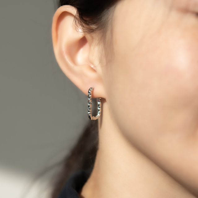 中折れピアス サージカルステンレス アクセサリーPePe オンラインストア