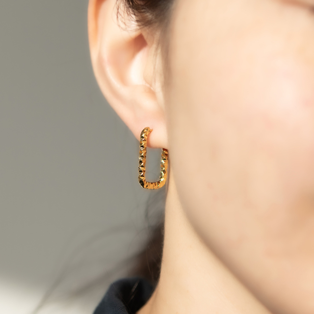 中折れピアス サージカルステンレス イエローゴールドIPコーティング