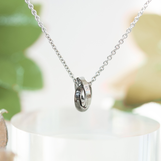 ネックレス サージカルステンレス ガンメタIPコーティング ダイヤモンド