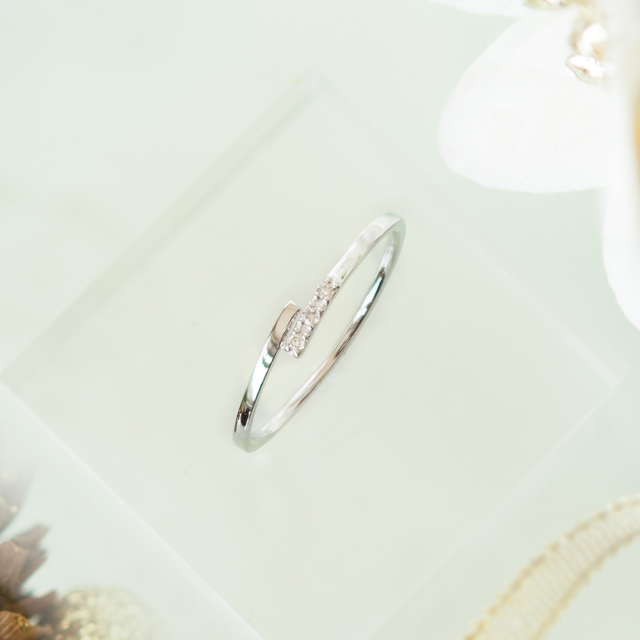 石で選ぶ アクセサリーPePe オンラインストア