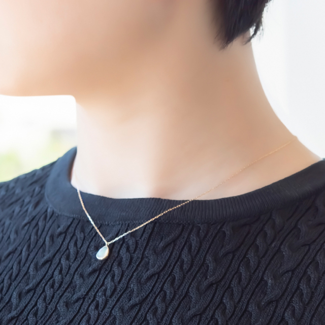 ネックレス K10イエローゴールド オパール (10月誕生石)(雫/しずく