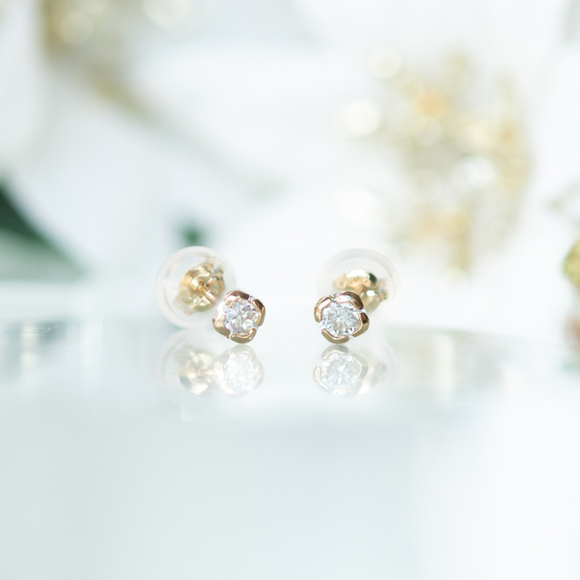 【2025 Christmas gift collection】ピアス K10イエローゴールド ダイヤモンド