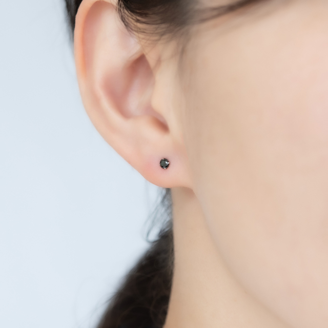 ピアス プラチナ 3mmブラックキュービックジルコニア アクセサリーPePe