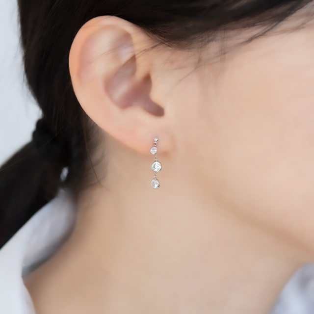 ピアス K10ホワイトゴールド キュービックジルコニア アクセサリーPePe