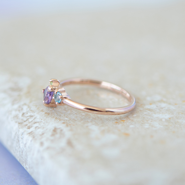 エレガントなグランディディエライトK10粒々ミル打シルバーピンキーリング3.5号 エレガントなグランディディエライトK10粒々ミル打ちシルバーピンキー