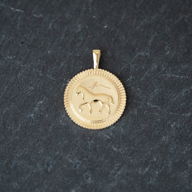 ネックレストップ K18イエローゴールド(JLージュエルー)(野生動物の