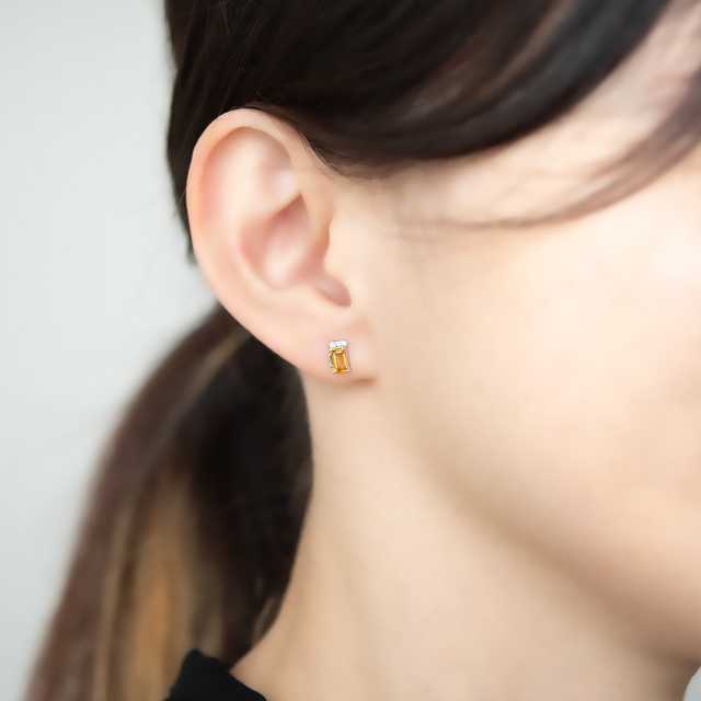 K様 ピアス K18・K10 ホワイトトパーズ ツインキーピアス( 2ホールピアス