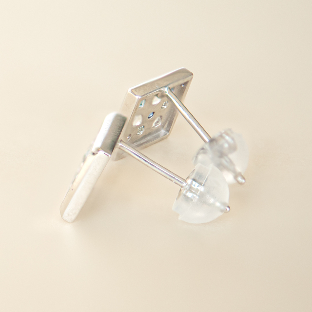 ピアス K10ホワイトゴールド ホワイトトパーズ アクアマリン ブルー