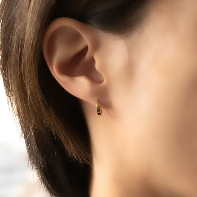 中折れピアス ステンレススチール イエローゴールドIPコーティング