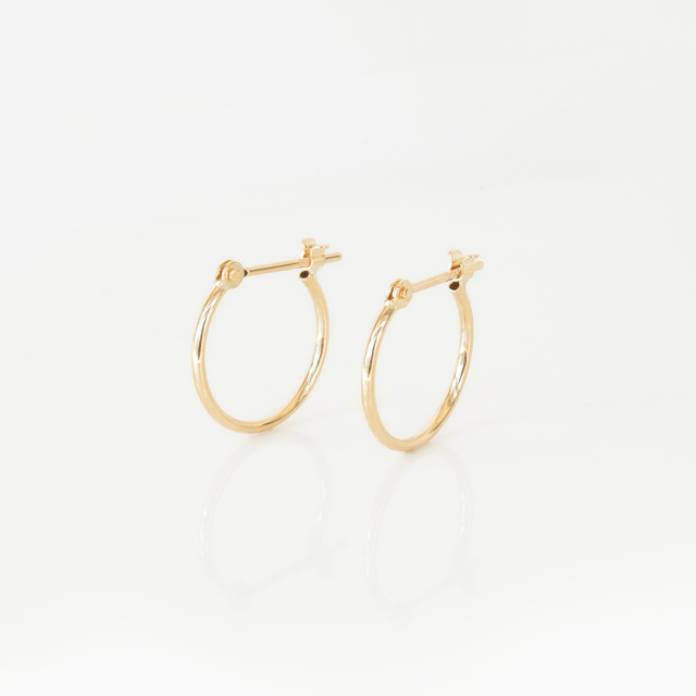 1mmパイプ直径13mm】スナップピアス K18イエローゴールド アクセサリー
