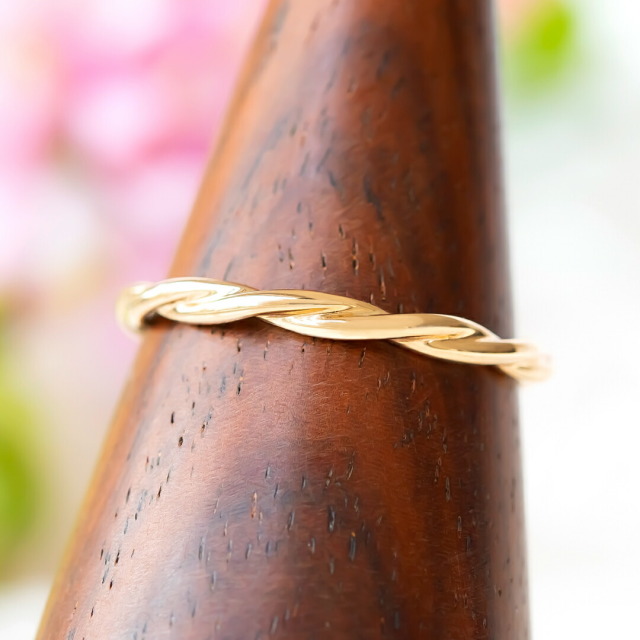 リング K10イエローゴールド (地金)(ツイスト)[0611300105]