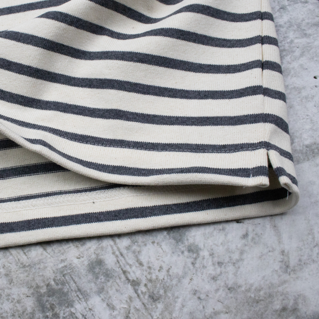 長袖ドロップショルダー［生成り/霜降りチャコール］：セント