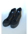 【SALE30%OFF】 [バンズ] SK8-Hi Platform スケートハイ VN-0RRF8SJ (Studded) Black/True