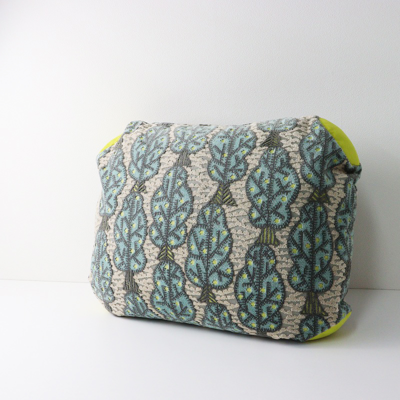ミナペルホネン　クッションカバー　hanaha focaccia cushion voix focaccia cushion - minä perhonen
