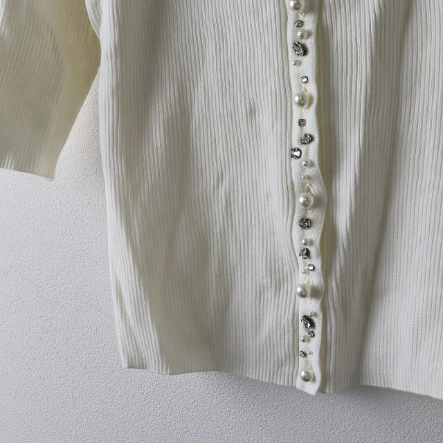 オータムセール】Rene ルネ 限定 ビジュー装飾 パールボタン  