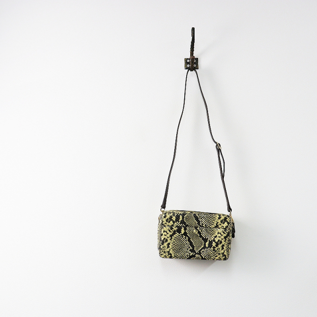 スプリングセール】ヨンファ YONFA パイソン柄 2WAY スクエア  