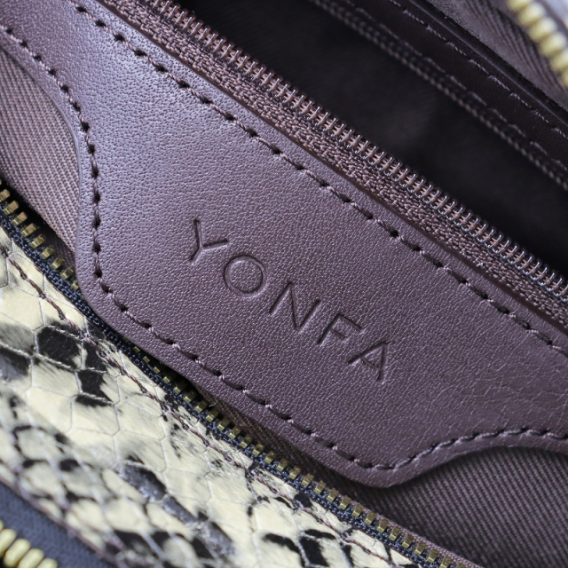 スプリングセール】ヨンファ YONFA パイソン柄 2WAY スクエア  