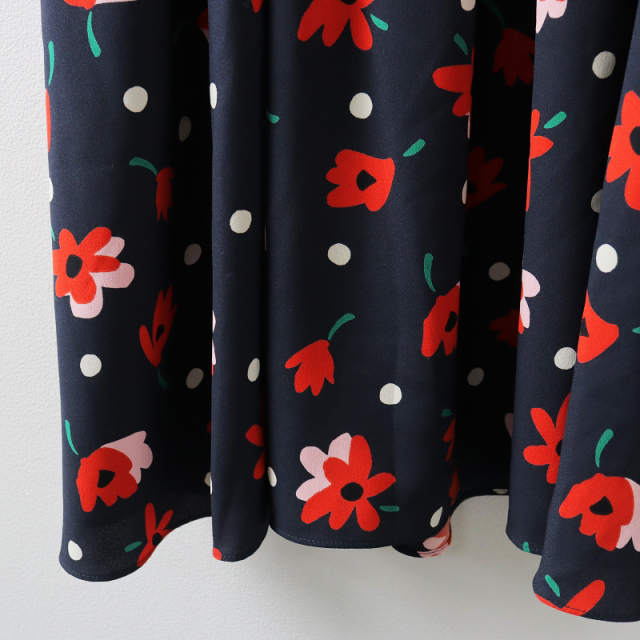 スプリングセール】ケイトスペード kate spade ウィムジーフローラル  