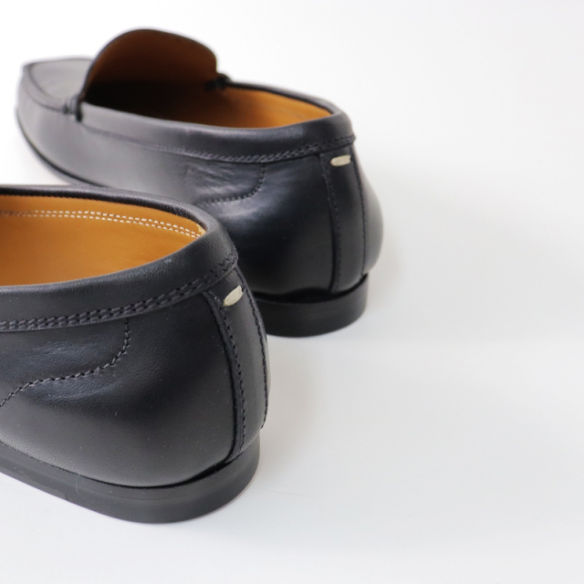 美品 マーガレットハウエル MARGARET HOWELL BLUNT TOE LOAFER レザー 