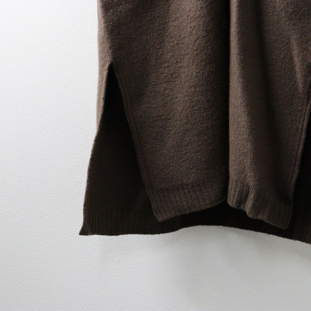 期間限定価格】2022AW ハグオーワー クロスアンドクロス HUG O WaR  