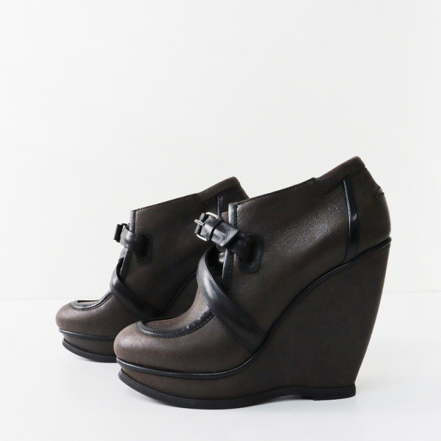 【極美品】BALENCIAGA バレンシアガ　ブーツ　ブーティ　36 レザー BALENCIAGA(バレンシアガ) ショートブーツ 36 レディース - 黒