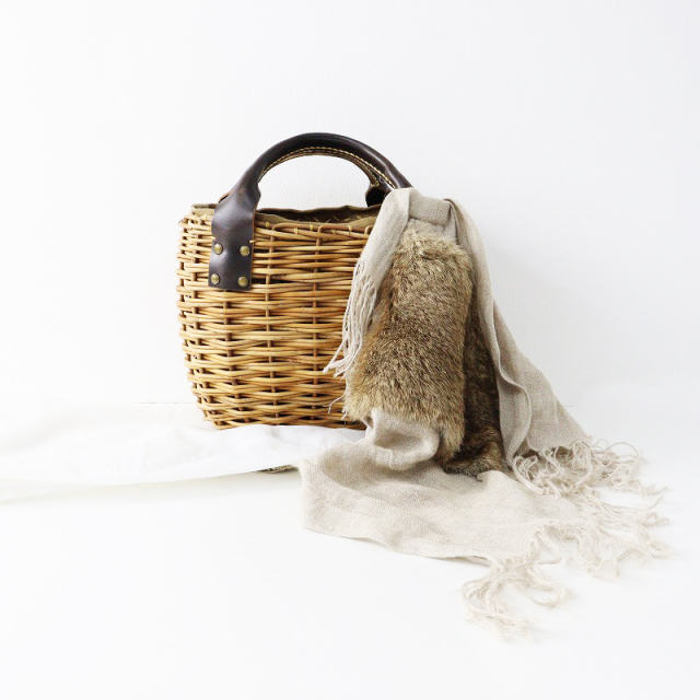 美品 エバゴス ebagos ブライドルレザー×紅籐×ラビットファーかぶせ  