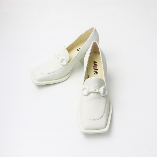 美品 カンペール CAMPER TWINS ビット付きスクエアトゥパンプス