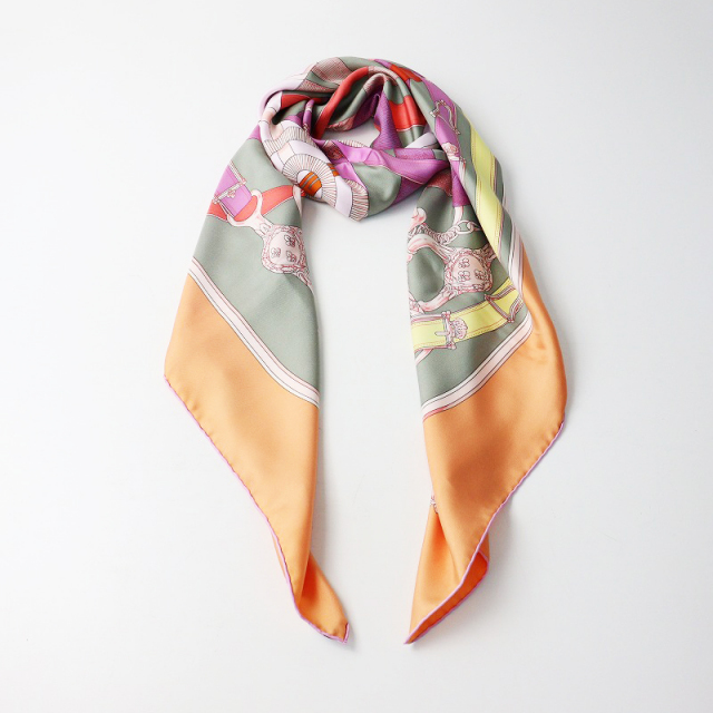 美品 エルメス HERMES カレ140 シルク100% Eperon d