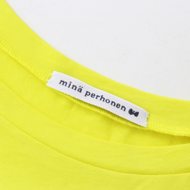 美品 2024SS ミナペルホネン mina perhonen kevyt ハーフスリーブカットソー 40/イエロー ギャザー 半袖 Tシャツ【2400014126785】 美品 2024SS ミナペルホネン mina perhonen kevyt ハーフ