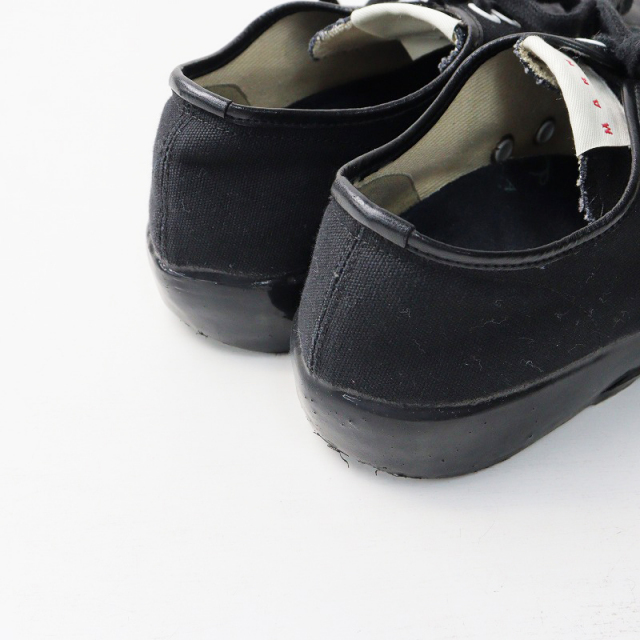 イタリア製 マルニ MARNI キャンバス エナメルチップ レースアップ 