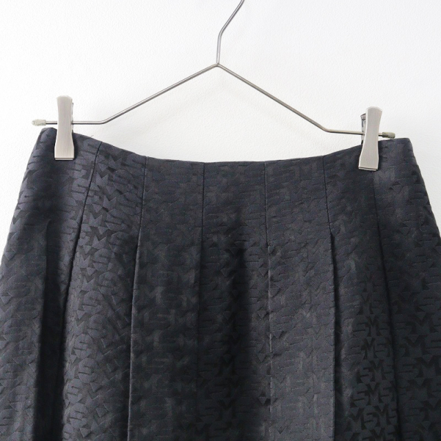 40 エムズグレイシーベスト&スカート