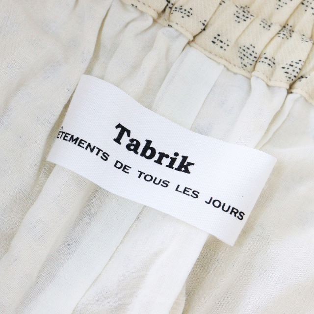 タブリク Tabrik 小紋柄 コットン タッセルギャザー イージーフレア 