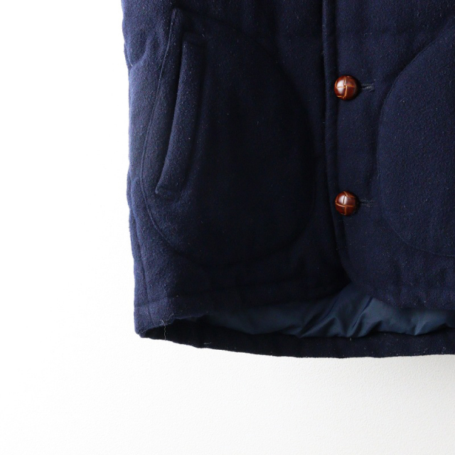 新品✨ドゥーズィエムクラス別注 シュタンバウム ダウンベスト 金ボタン 紺34 Deuxieme Classe 別注シュタンバウムフードダウンベスト金ボタン34