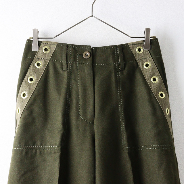 サカイ sacai ギャバジンウール クロップド フレアパンツ 1/カーキ  