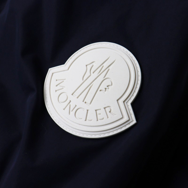 JPタグ 2021年 モンクレール MONCLER COLONSAY 白ワッペン ロゴ刺繍 